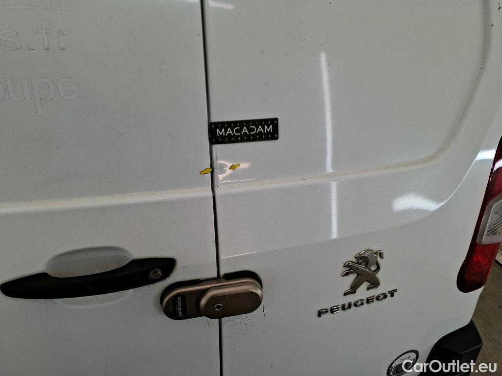  Peugeot  Partner  Premium L1 1.5 HDi 130CV BVA8 E6dT
 #18