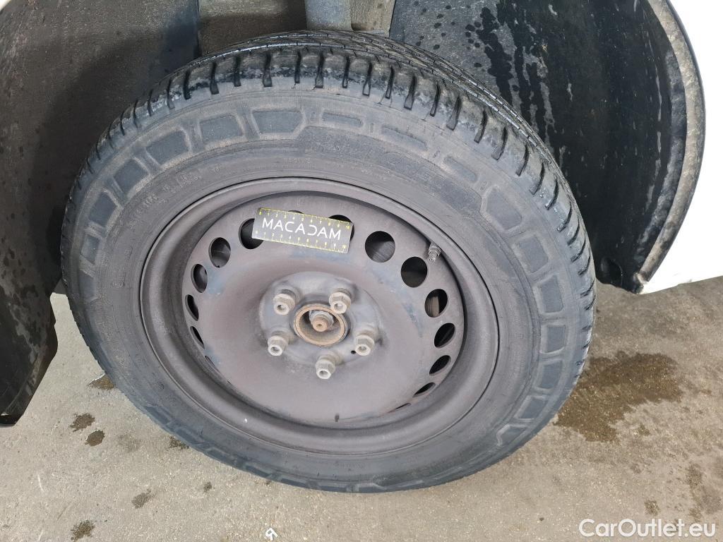  Volkswagen  Transporter VOLKSWAGEN  / 2019 / 4P / Fourgon tôlé 2.0 TDi 150 DSG7 L1H1 Business Line #50