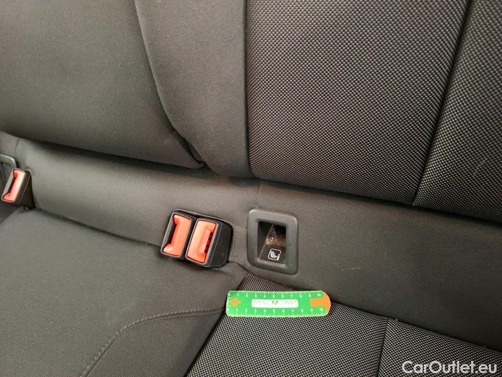  Audi  Q2 AUDI  / 2020 / 5P / SUV 35 TFSI 150 S Tronic Design #22