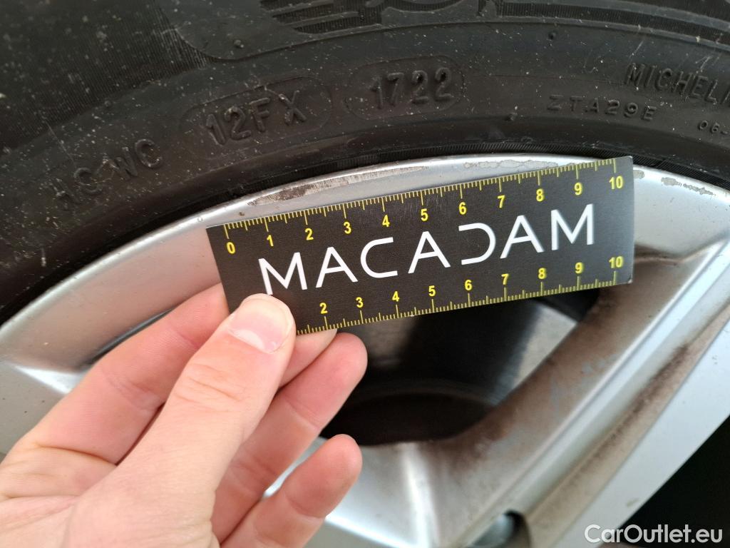  Audi  A3 AUDI  Sportback 5p Berline 30 TFSI BUSINESS LINE #51