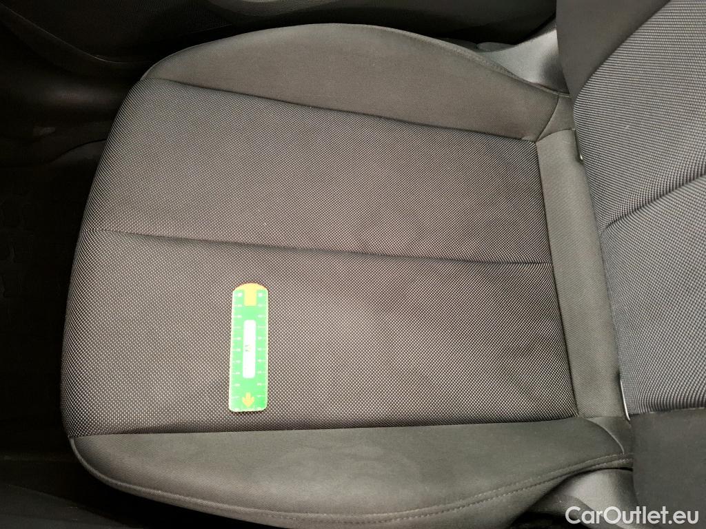  Audi  Q2 AUDI  / 2020 / 5P / SUV 35 TFSI 150 S Tronic Design #19