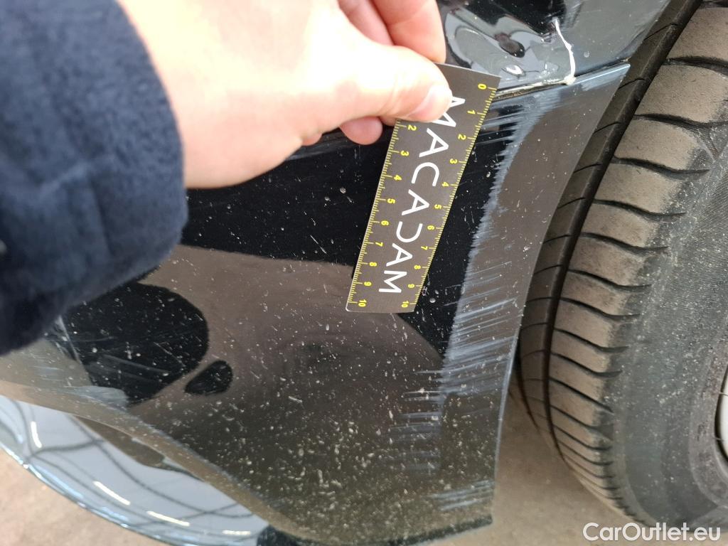  Audi  A3 AUDI  Sportback 5p Berline 30 TFSI BUSINESS LINE #28