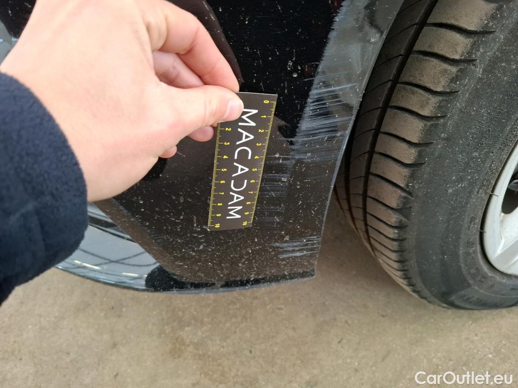  Audi  A3 AUDI  Sportback 5p Berline 30 TFSI BUSINESS LINE #29