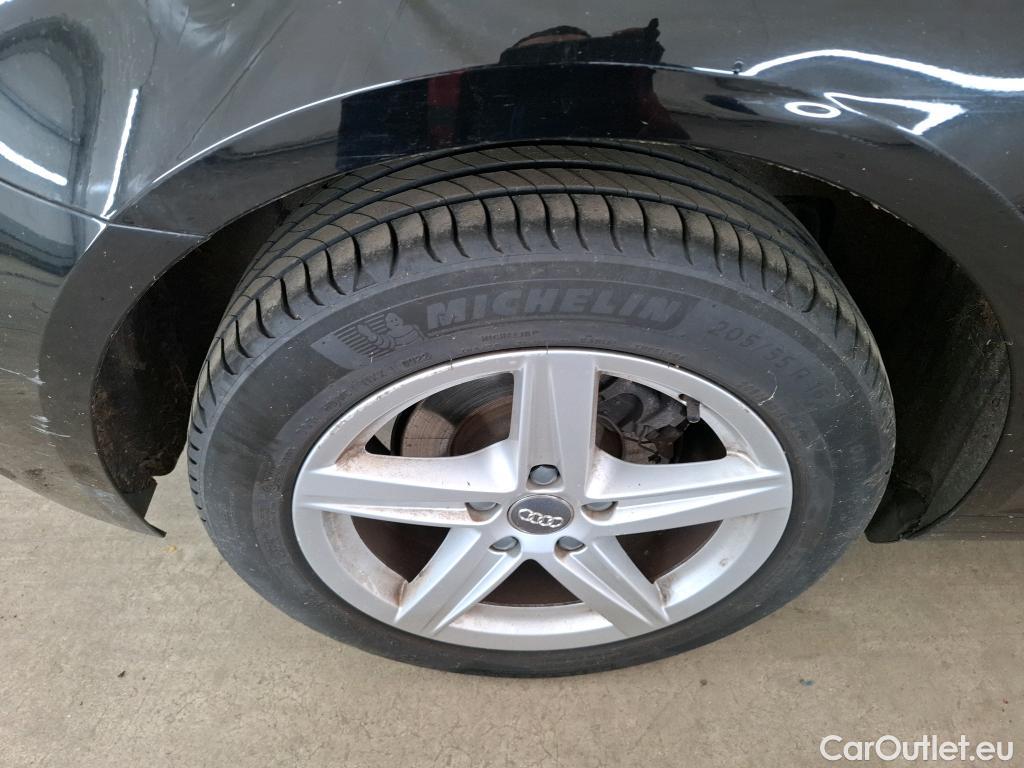  Audi  A3 AUDI  Sportback 5p Berline 30 TFSI BUSINESS LINE #91