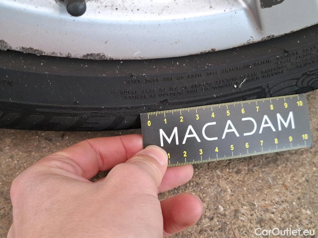  Audi  A3 AUDI  Sportback 5p Berline 30 TFSI BUSINESS LINE #46