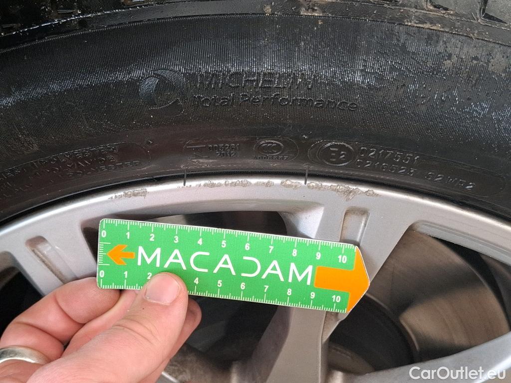  Audi  A4  Berline 35 TDI Business line 2.0 TDI 165CV BVA7 E6dT #30