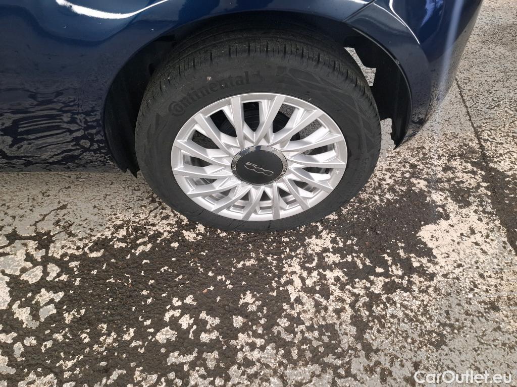  Fiat  500 FIAT  2015 3P Berline Hybrid 1.0 BSG 70 ch Dolcevita #19