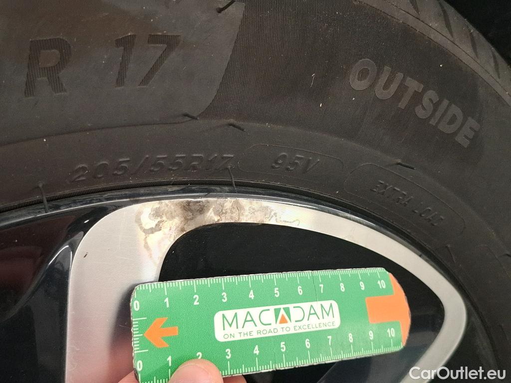  Citroen  C4 Picasso /Spacetourer Business Class 1.5 BlueHDi 130CV BVA8 E6dT #32