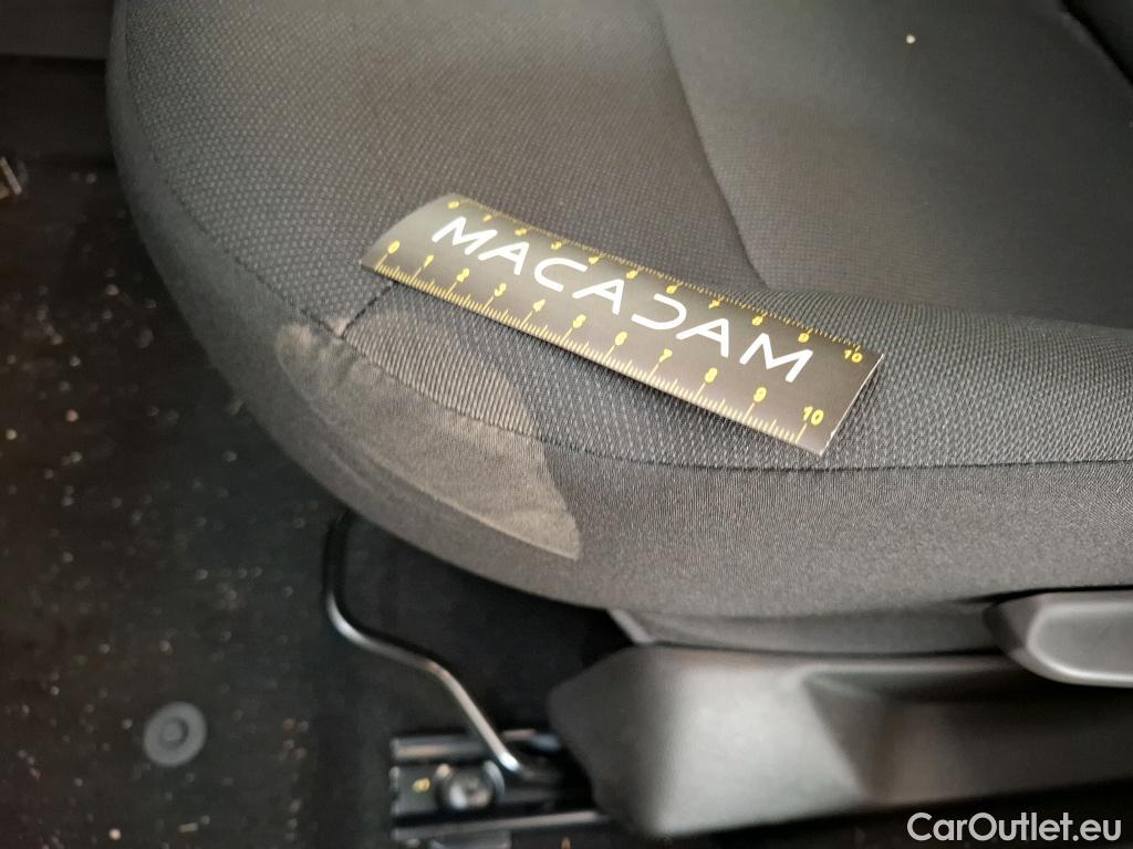  Dacia  Sandero  III Essential 1.0 SCe 65CV BVM5 6E PAS DE CLIM #6