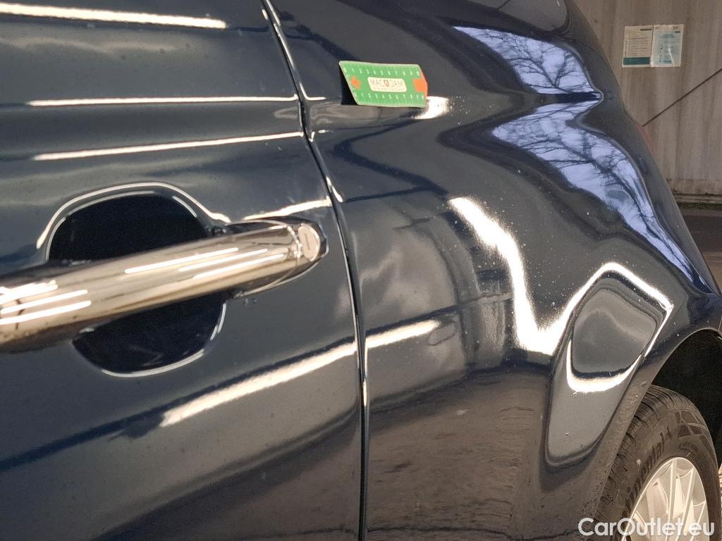  Fiat  500 FIAT  2015 3P Berline Hybrid 1.0 BSG 70 ch Dolcevita #8