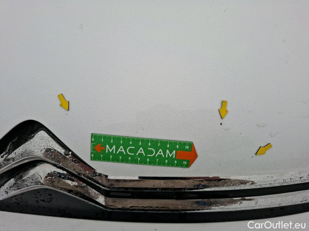  Citroen  C3 CITROEN  / 2016 / 5P / Berline PureTech 110 S&S BVM Shine Business #3