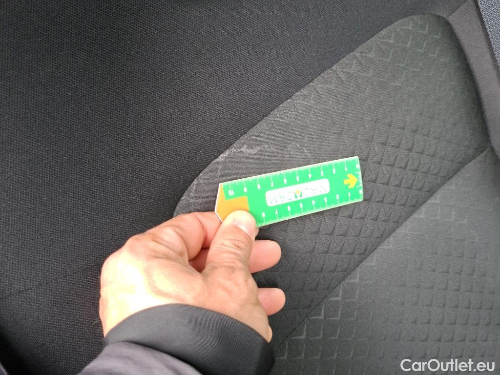  Nissan  Juke NISSAN  / 2019 / 5P / Crossover DIG-T 114 BVM6 Business Edition #19