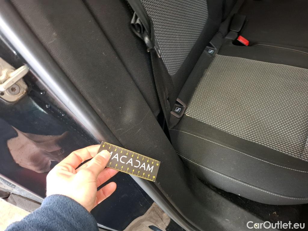  Opel   Grandland X Grandland X Business Edition 1.5 130CV BVA8 E6dT #48