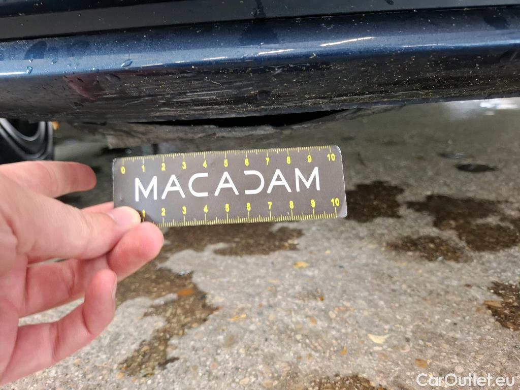  Mercedes  CLA-Klasse MERCEDES-BENZ CLA Coupe / 2019 / 4P / Coupé CLA 200 d AMG Line BA8 #6