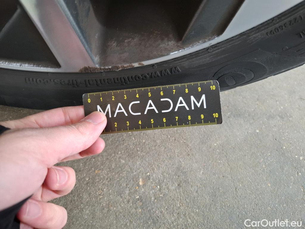  KIA  STONIC KIA  / 2020 / 5P / SUV 1.0 T-GDI 120 MHEV GT LINE DCT7 #11