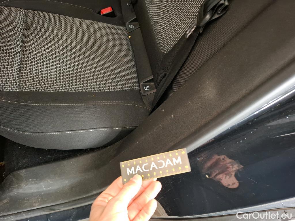  Opel   Grandland X Grandland X Business Edition 1.5 130CV BVA8 E6dT #42