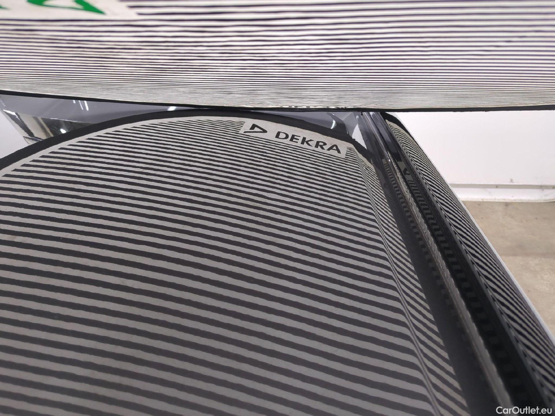  Peugeot  2008  Allure Business 1.5 HDi 110CV BVM6 E6d #9