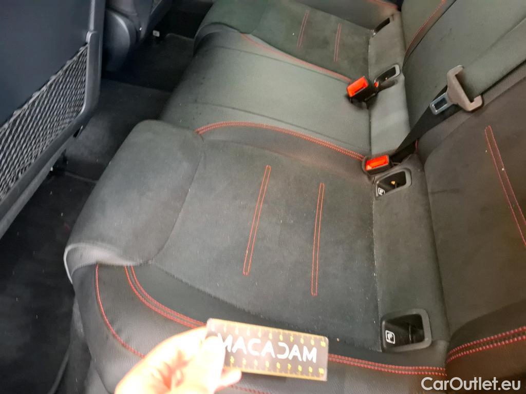  Mercedes  CLA-Klasse MERCEDES-BENZ CLA Coupe / 2019 / 4P / Coupé CLA 200 d AMG Line BA8 #9