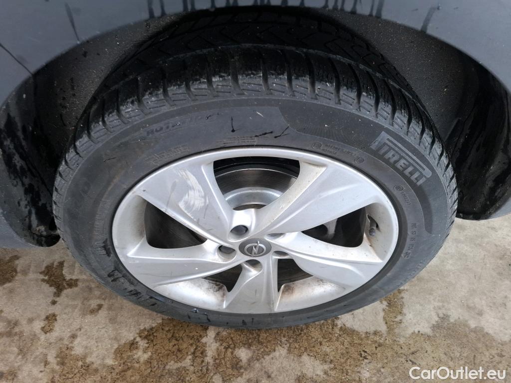  Opel   Grandland X Grandland X Business Edition 1.5 130CV BVA8 E6dT #26