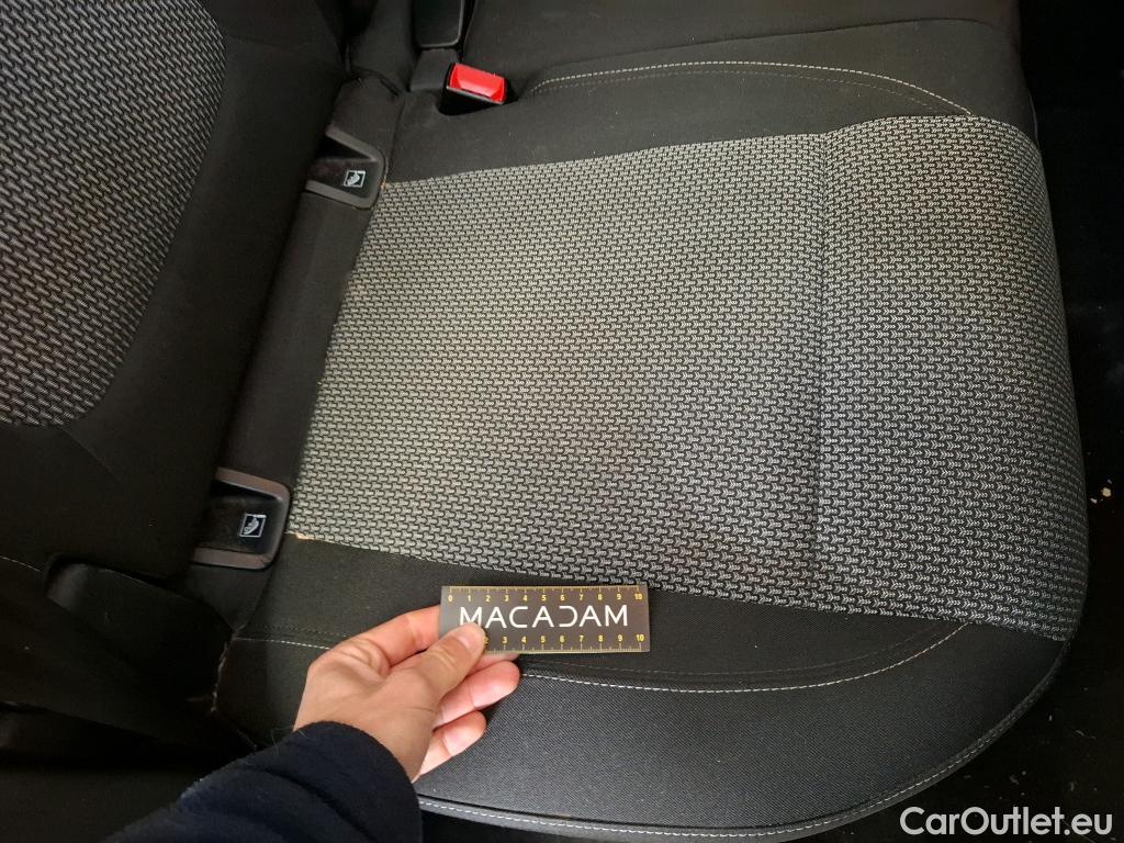  Opel   Grandland X Grandland X Business Edition 1.5 130CV BVA8 E6dT #75