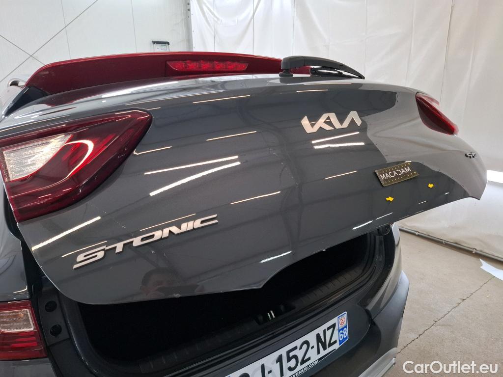  KIA  STONIC KIA  / 2020 / 5P / SUV 1.0 T-GDI 120 MHEV GT LINE DCT7 #1