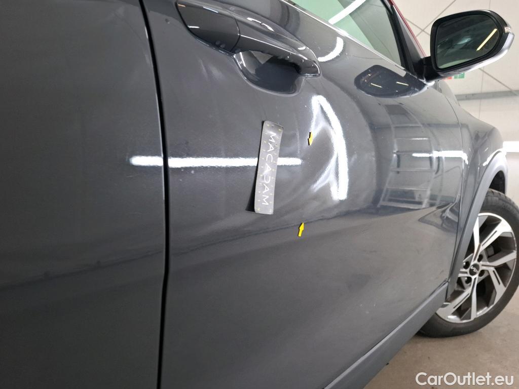  KIA  STONIC KIA  / 2020 / 5P / SUV 1.0 T-GDI 120 MHEV GT LINE DCT7 #3