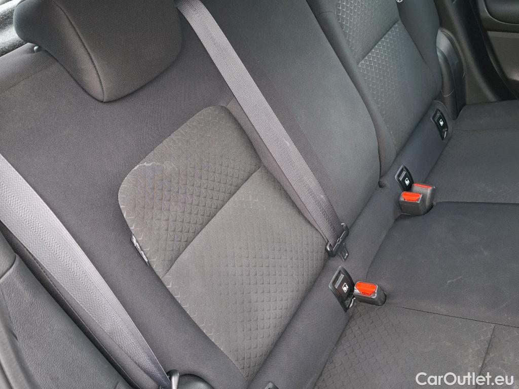  Nissan  Juke NISSAN  / 2019 / 5P / Crossover DIG-T 114 BVM6 Business Edition #20