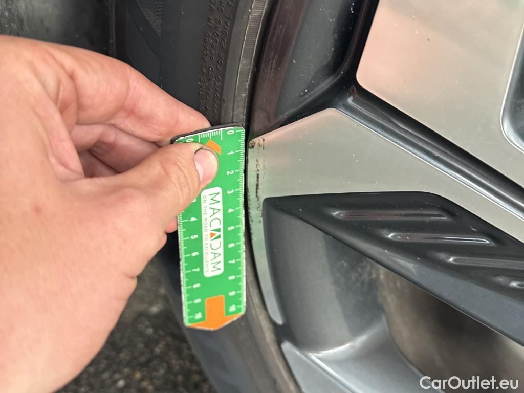  Hyundai  Tucson HYUNDAI   2020 5P  SUV 16 PHEV 265 HTRAC EXECUTIVE 4WD AUTO #16