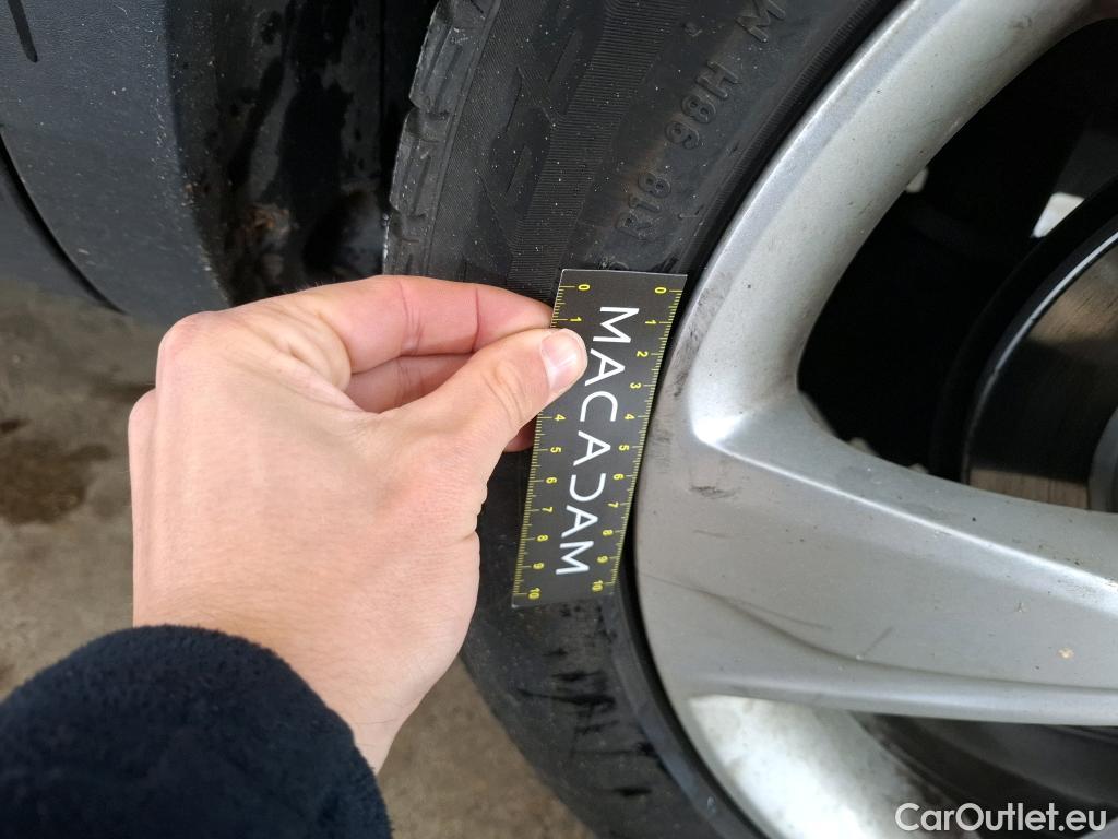  Opel   Grandland X Grandland X Business Edition 1.5 130CV BVA8 E6dT #29