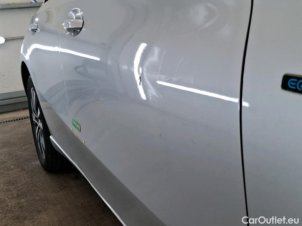  Mercedes  A-Klasse MERCEDES-BENZ Classe A Compact  2018  5P  Berline A 250 e Business Line 8GDCT #20