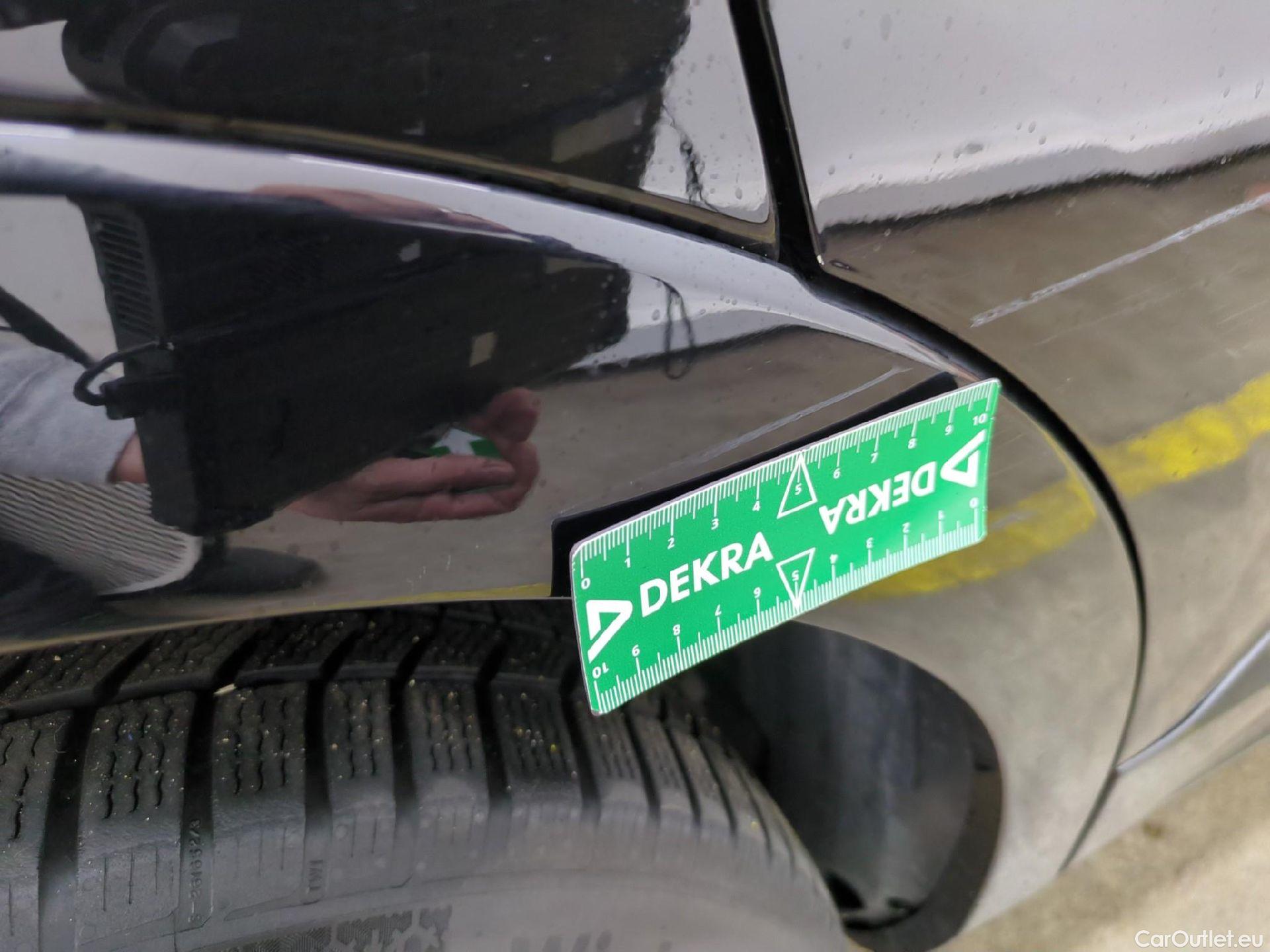  Opel   Grandland X Grandland X Elegance Business 1.5 130CV BVA8 E6d #8