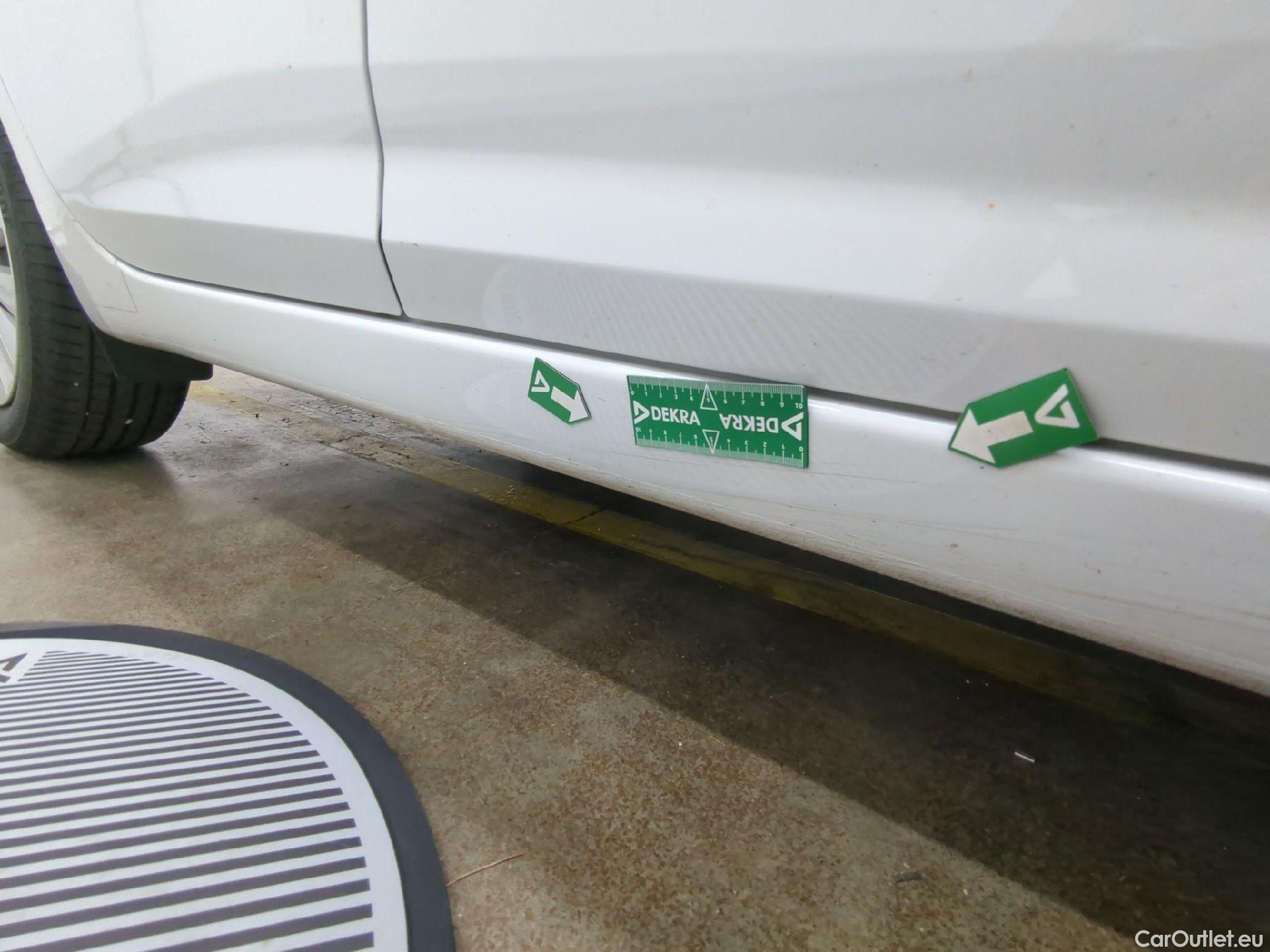  Nissan  Micra NISSAN  5p Berline IG-T 90 Business Edition #7