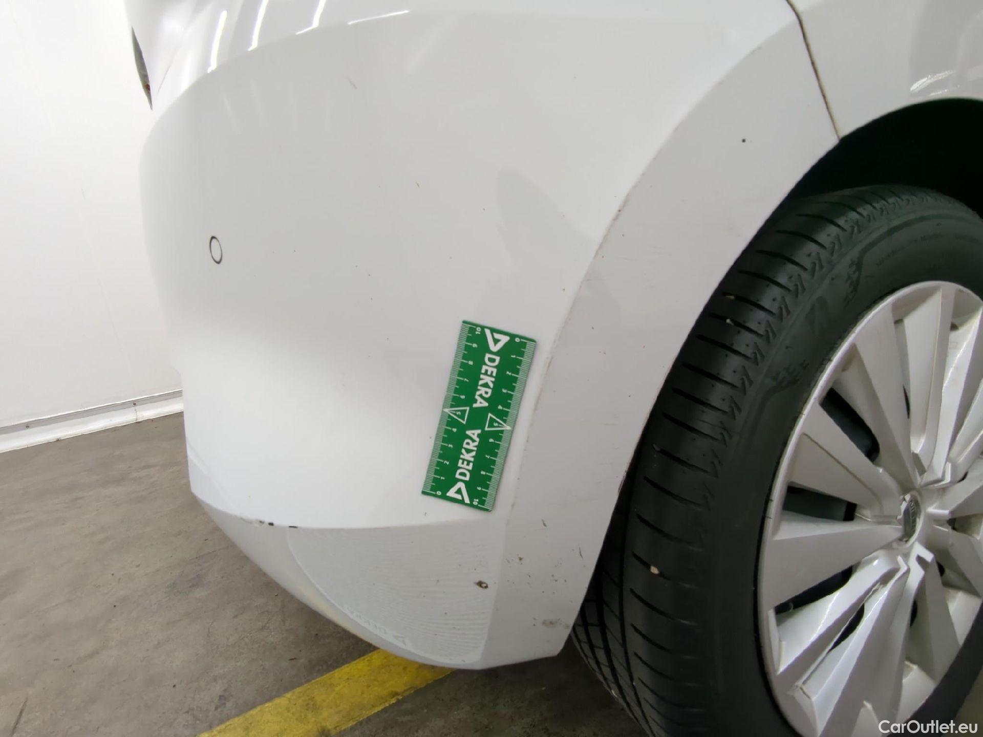  Nissan  Micra NISSAN  5p Berline IG-T 90 Business Edition #29