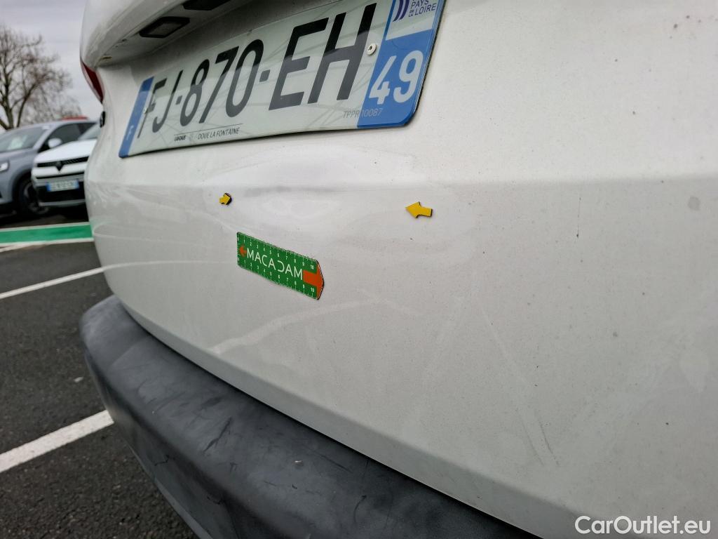  Peugeot  2008  Active Business 1.5 HDi 100CV BVM5 E6dT #3