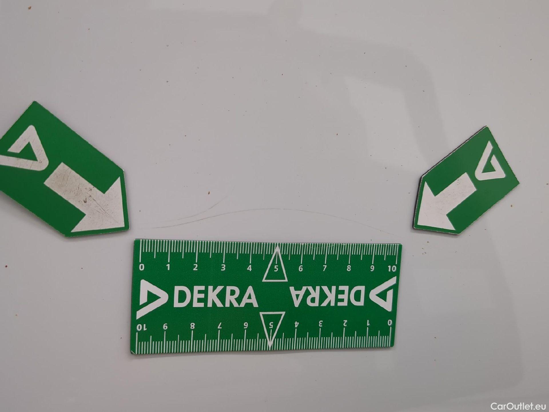  Nissan  Micra NISSAN  5p Berline IG-T 90 Business Edition #26