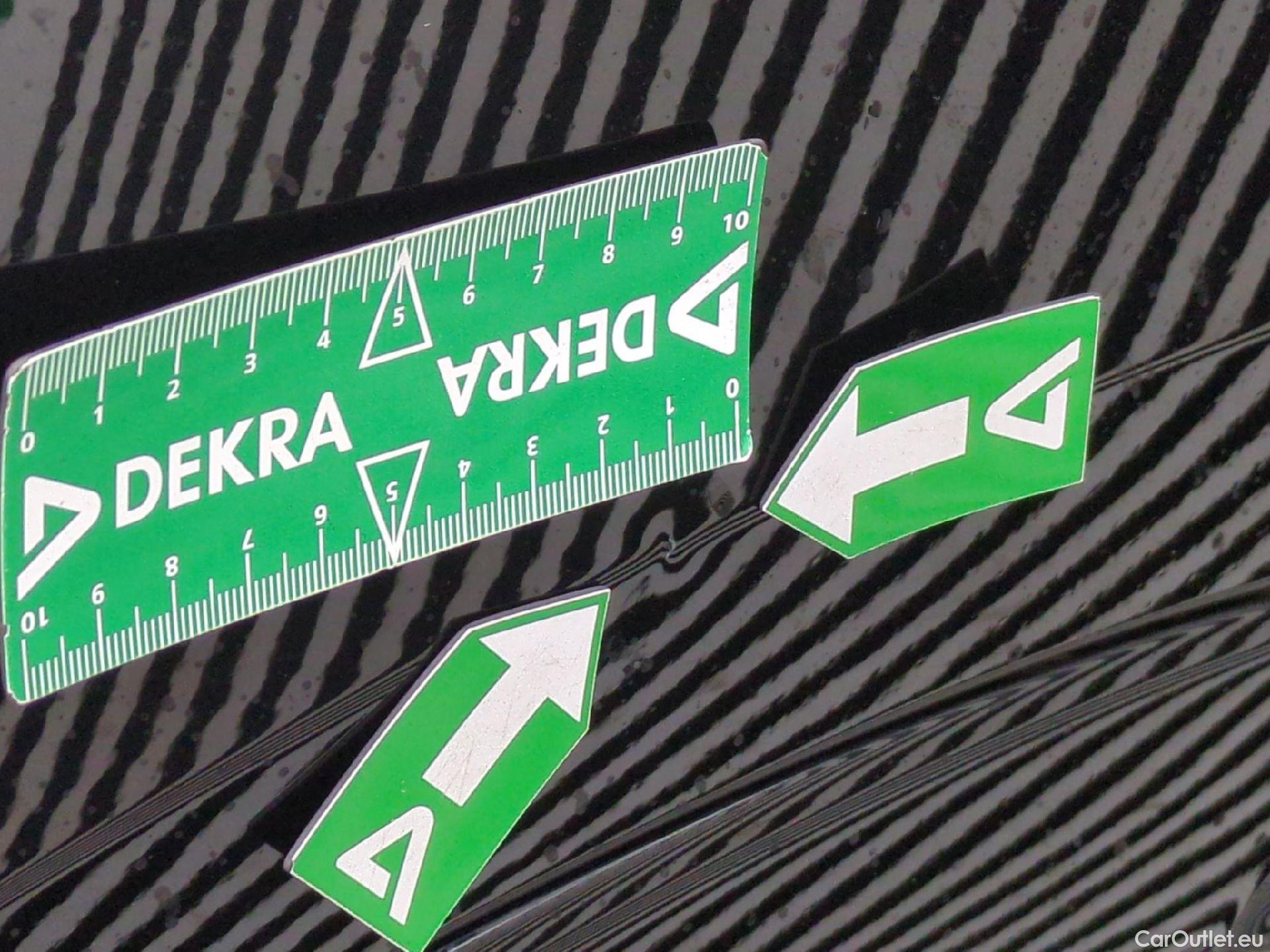  Opel   Grandland X Grandland X Elegance Business 1.5 130CV BVA8 E6d #19