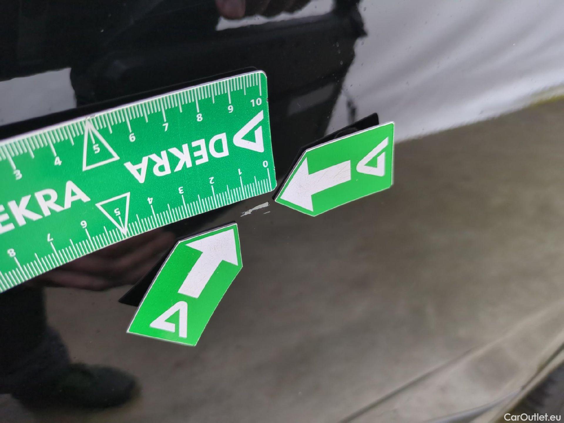  Opel   Grandland X Grandland X Elegance Business 1.5 130CV BVA8 E6d #17