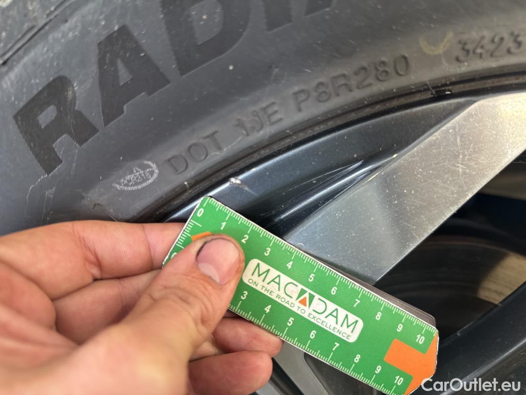  Hyundai  Tucson HYUNDAI   2020 5P  SUV 16 PHEV 265 HTRAC EXECUTIVE 4WD AUTO #24