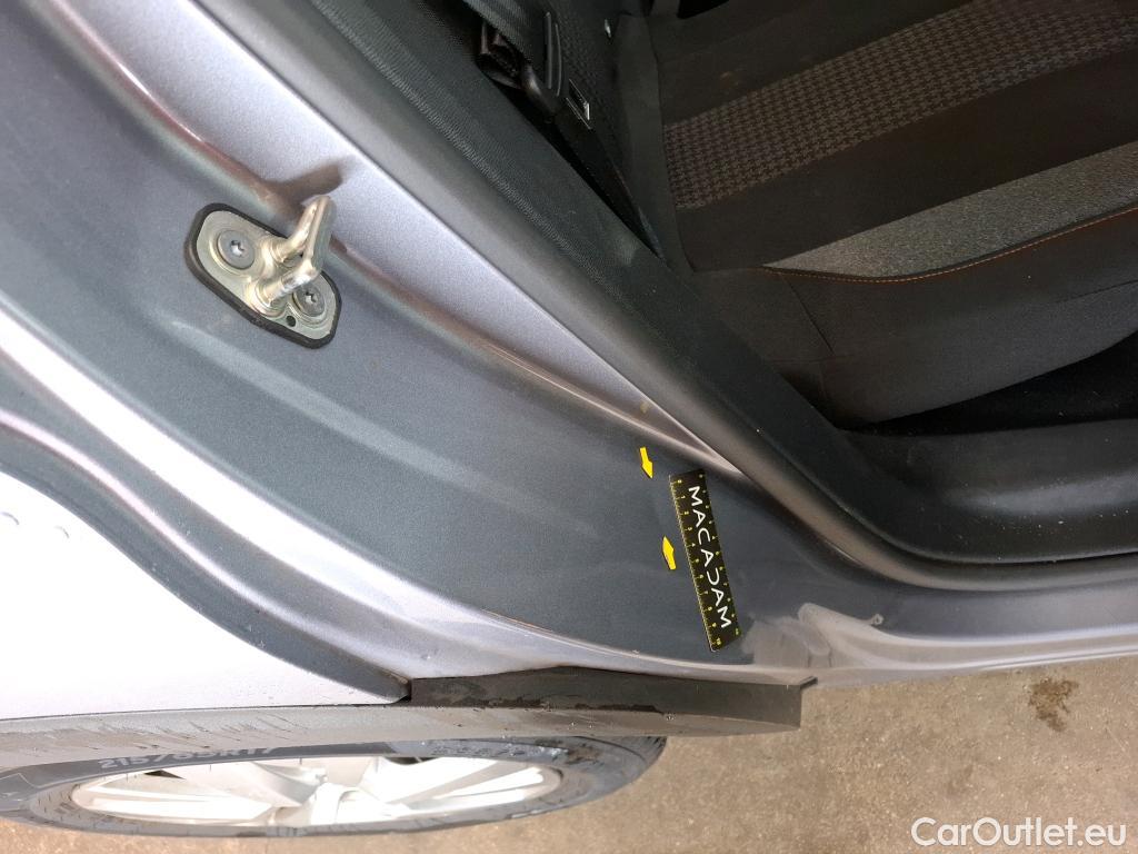  Peugeot  3008  Active Business 1.2 PureTech 130CV BVA8 E6d #32