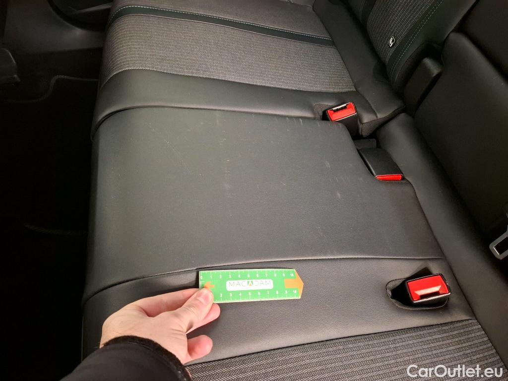  Peugeot  3008  Allure 1.2 PureTech 130CV BVA8 E6d #23