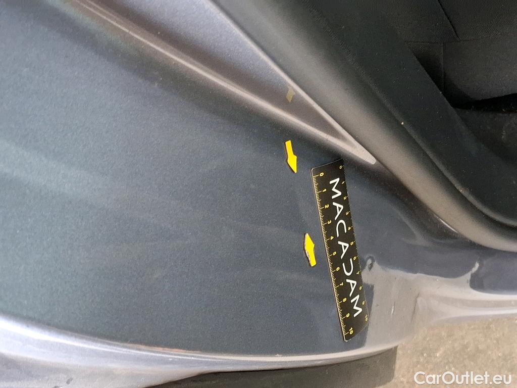  Peugeot  3008  Active Business 1.2 PureTech 130CV BVA8 E6d #33