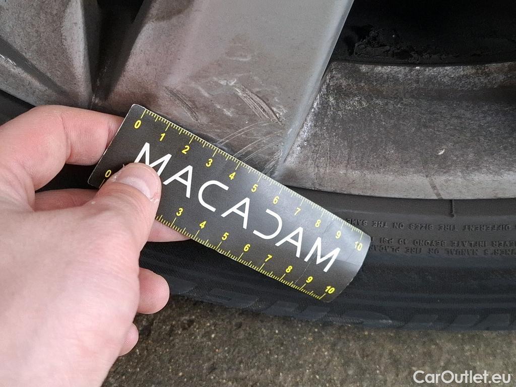  Peugeot  3008  Active Business 1.5 HDi 130CV BVA8 E6dT #40