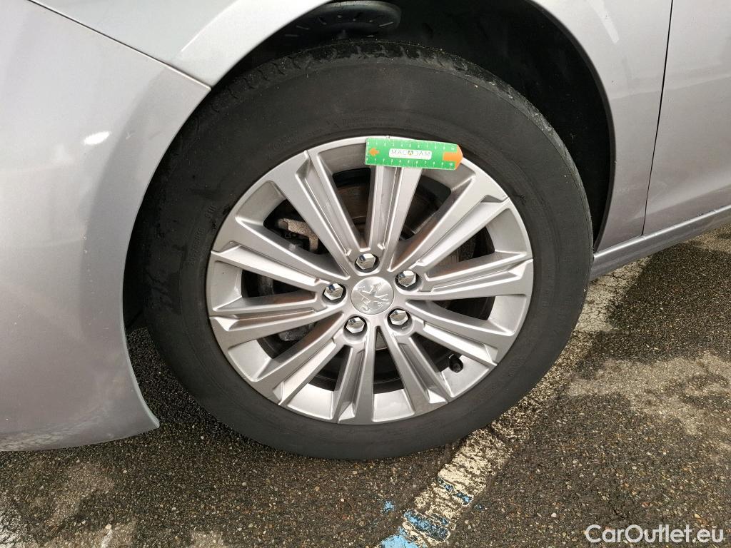  Peugeot  308  SW Allure 1.2 PureTech 130CV BVM6 E6d #7