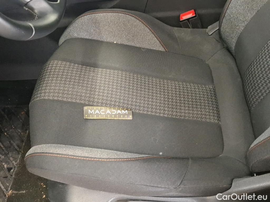  Peugeot  3008  Active Business 1.5 HDi 130CV BVA8 E6dT #54