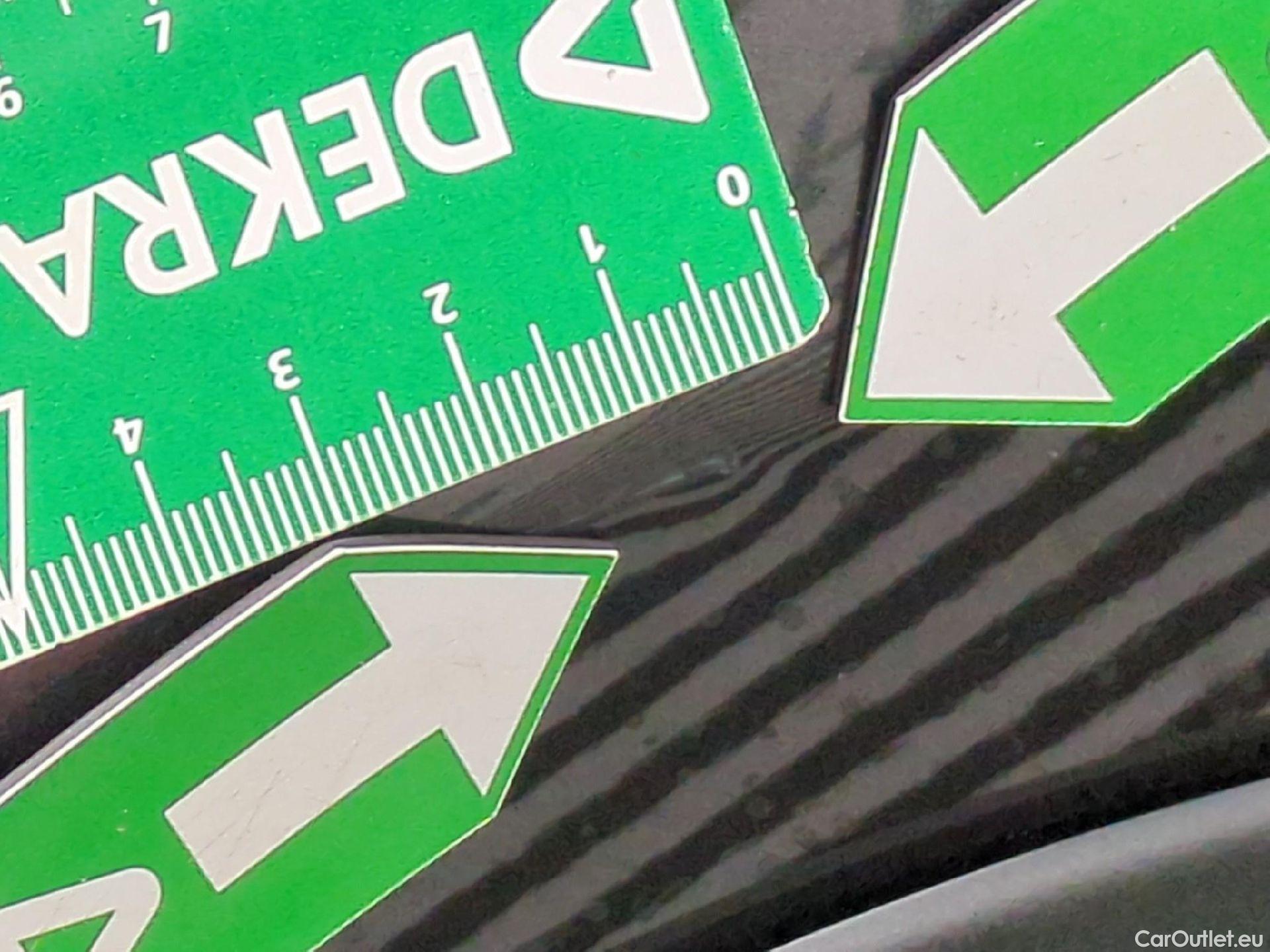  Toyota  Yaris Cross TOYOTA  Hybride / 2021 / 5P / SUV 1.5 HYBRID 116H DESIGN AUTO #43