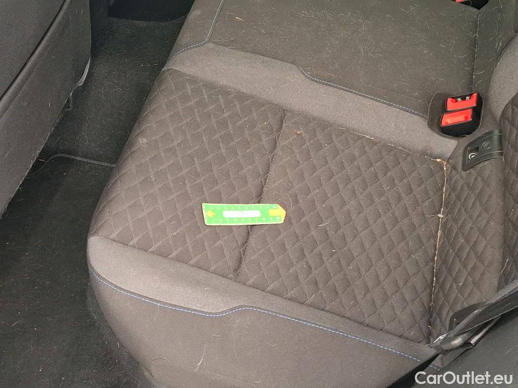  Volkswagen  Golf  VII Berline Connect BlueMotion 1.5 TSI 130CV BVA7 E6 #54