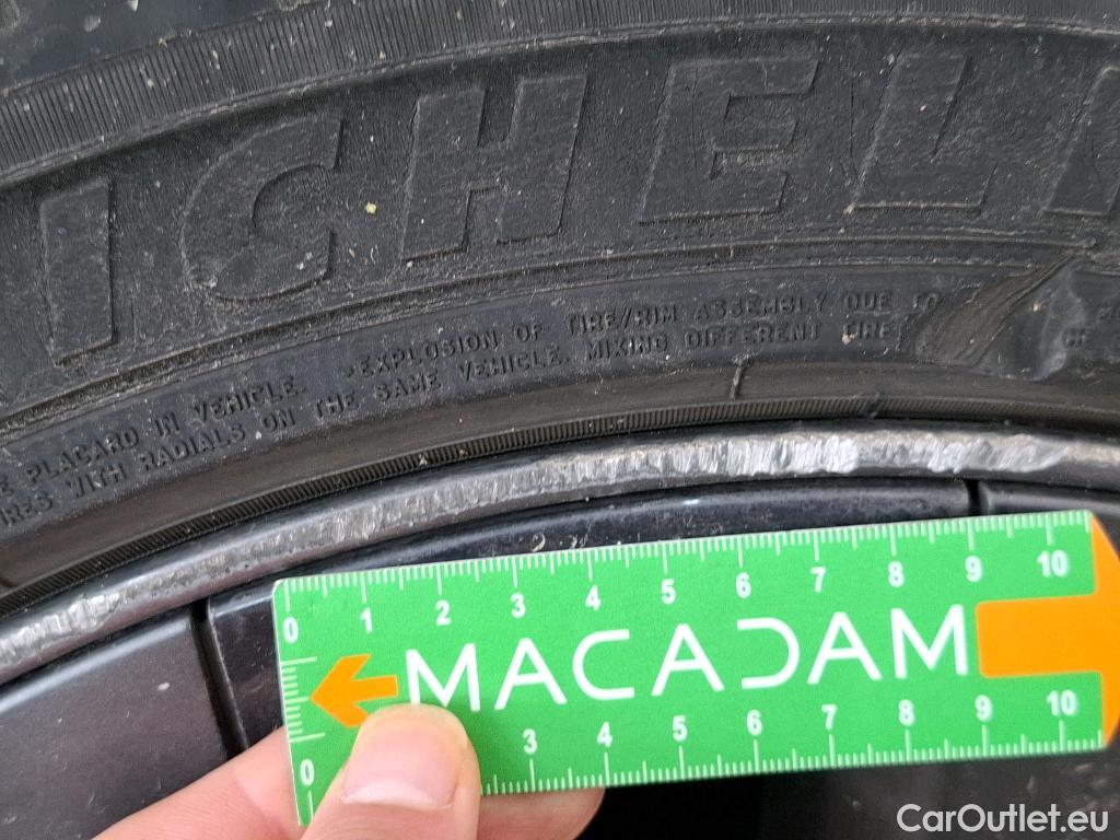  Tesla  Model 3 TESLA  / 2018 / 4P / Berline Propulsion #50