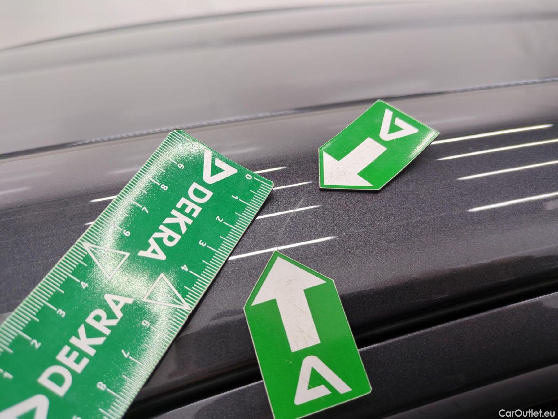  Toyota  Yaris Cross TOYOTA  Hybride / 2021 / 5P / SUV 1.5 HYBRID 116H DESIGN AUTO #37