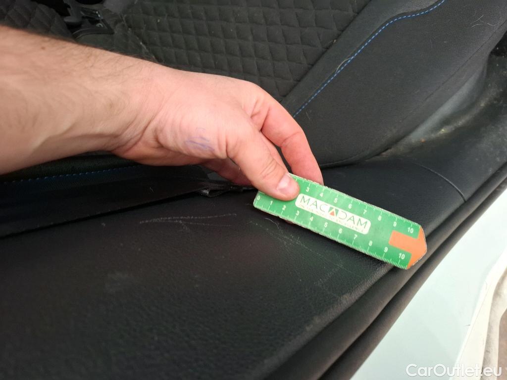  Volkswagen  Golf  VII Berline Connect BlueMotion 1.5 TSI 130CV BVA7 E6 #27