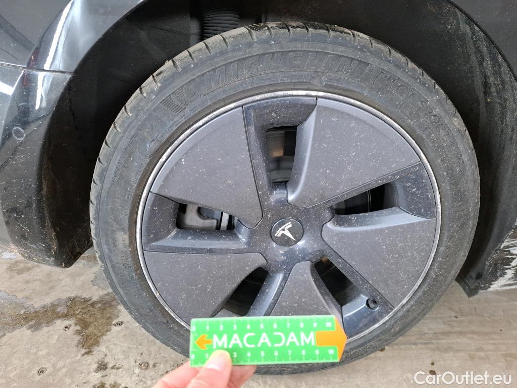  Tesla  Model 3 TESLA  / 2018 / 4P / Berline Propulsion #49